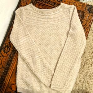 Woman's Sweater